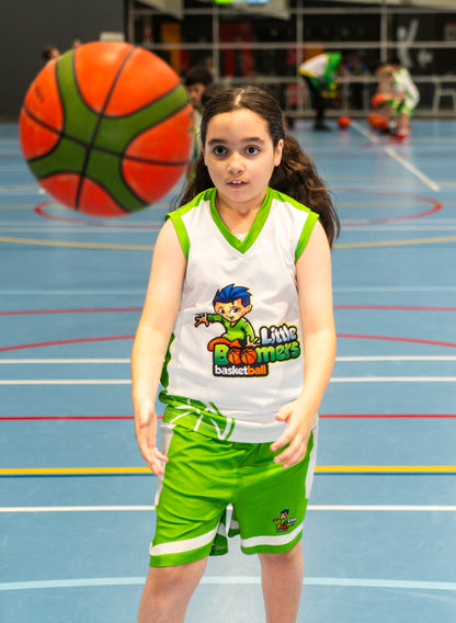 Basketball – Size 5 (Ages 6-8)